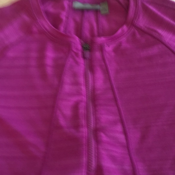Athleta zip t with stash pocket in the back. - Picture 3 of 4